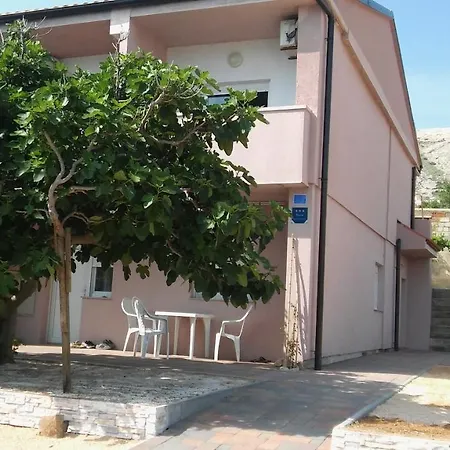 Huska Appartement Pag Town