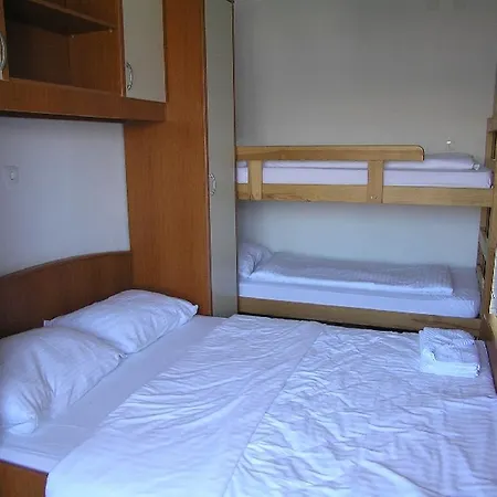Appartement Huska *