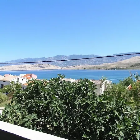 Huska * Pag Town